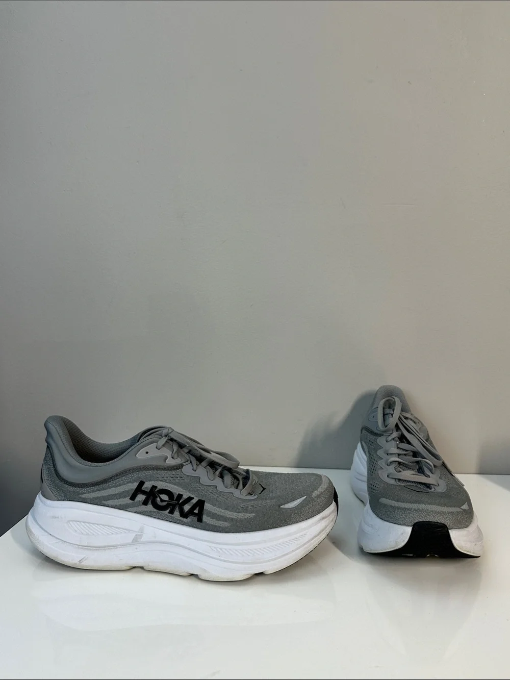 Hoka Mens Bondi 9 Running Sneakers Galactic Grey Stellar Gray Size 12.5D